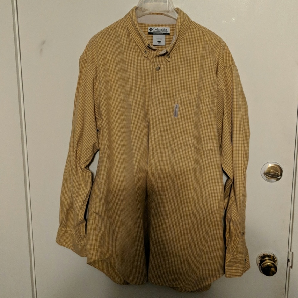 Men's Columbia long sleeve shirt